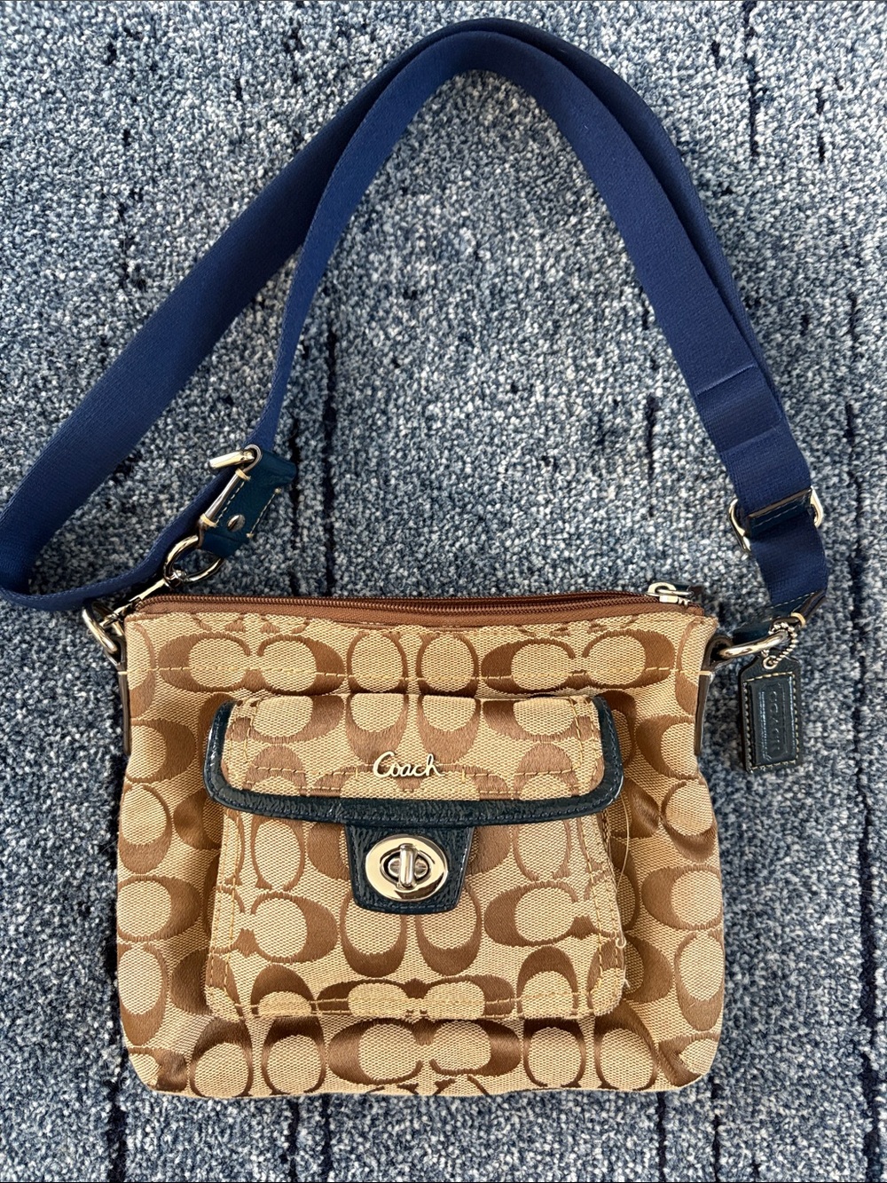 Coach Khaki/Tan Signature Canvas Crossbody with Navy Strap. Excellent Condition